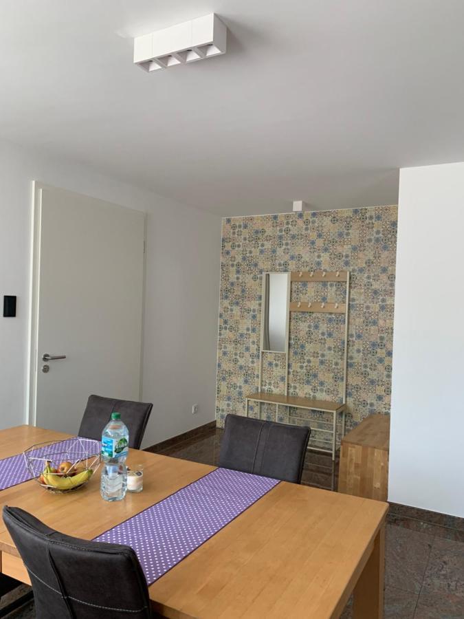 Mosaikhaus Smart Home Würselen Extérieur photo