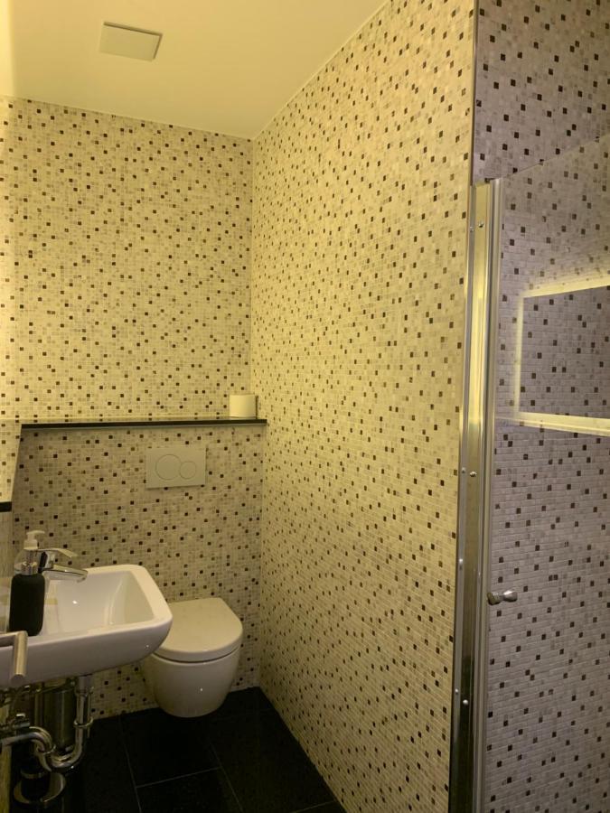 Mosaikhaus Smart Home Würselen Extérieur photo